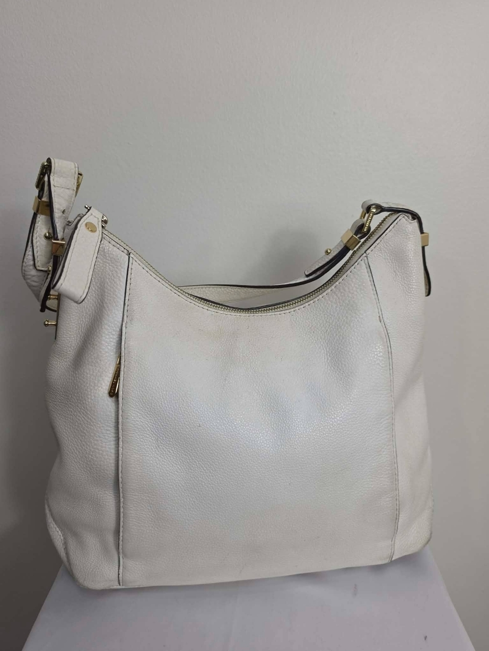 MICHAEL Michael Kors White Leather Shoulder Classic Bag